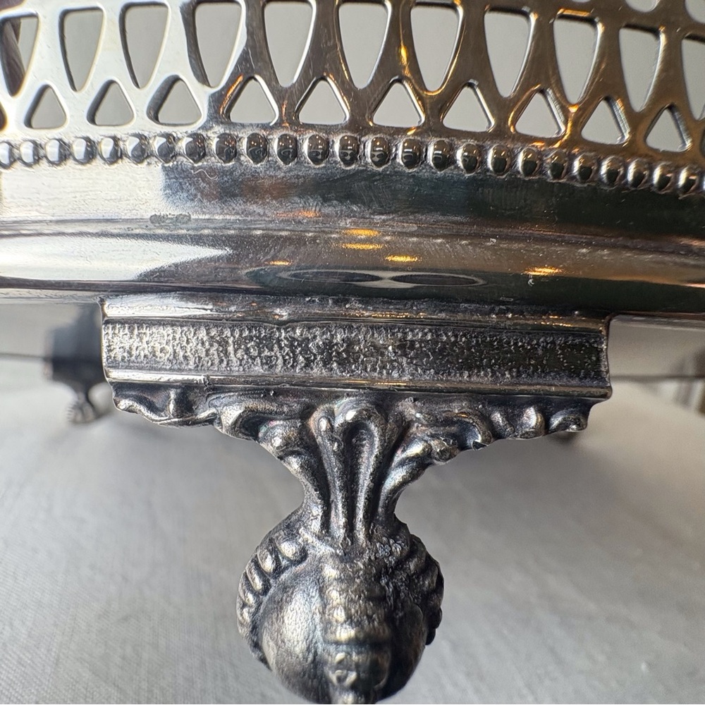 MCM Footed Bar / Vanity Tray - Silver Plate w/ Black Inset - XLNT Vintage Cond. - Picture 9 of 13